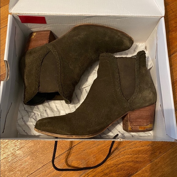 ALDO Green Booties - Picture 2 of 5